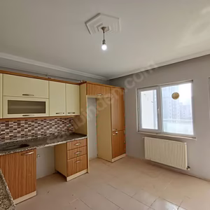 BOSTANBAŞINDA 3+1 KİRALIK DAİRE